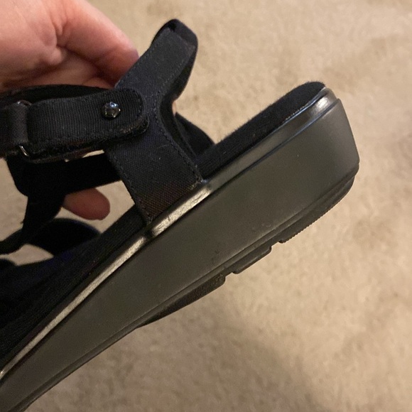 ***NWOT*** GRASSHOPPERS “ROSE” ORTHOLITE T-STRAP‎ SANDALS SIZE 11 - Picture 12 of 14